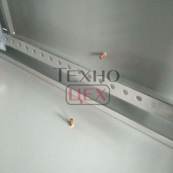 Шафа серверна Hypernet 18U 600 x 600 WMNC66-15U-FLAT для мережевого обладнання 162352 фото