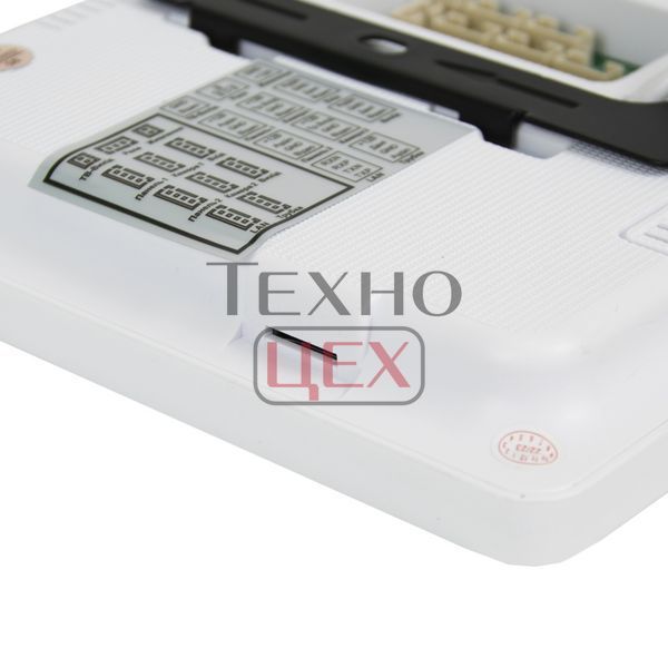 Комплект Wi-Fi відеодомофонa 7" BCOM BD-760FHD/T White з підтримкою Tuya Smart + BT-400HD-AC White 2488771 фото